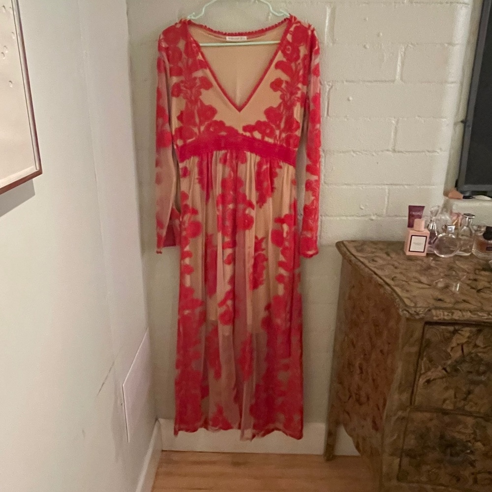 Floral lace maxi dress, long sleeve